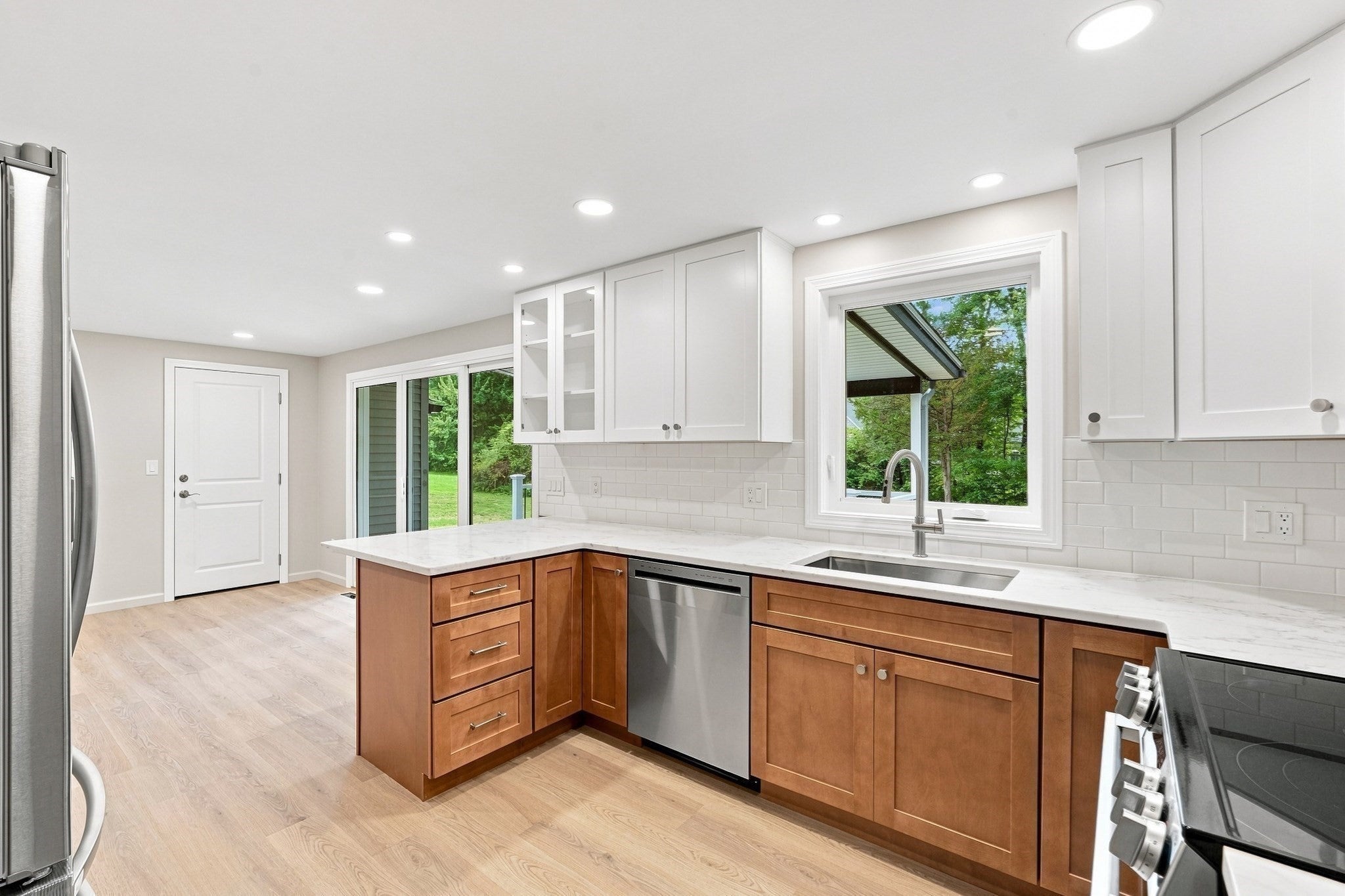 110 Mountain View St, South Hadley, MA Photo #17