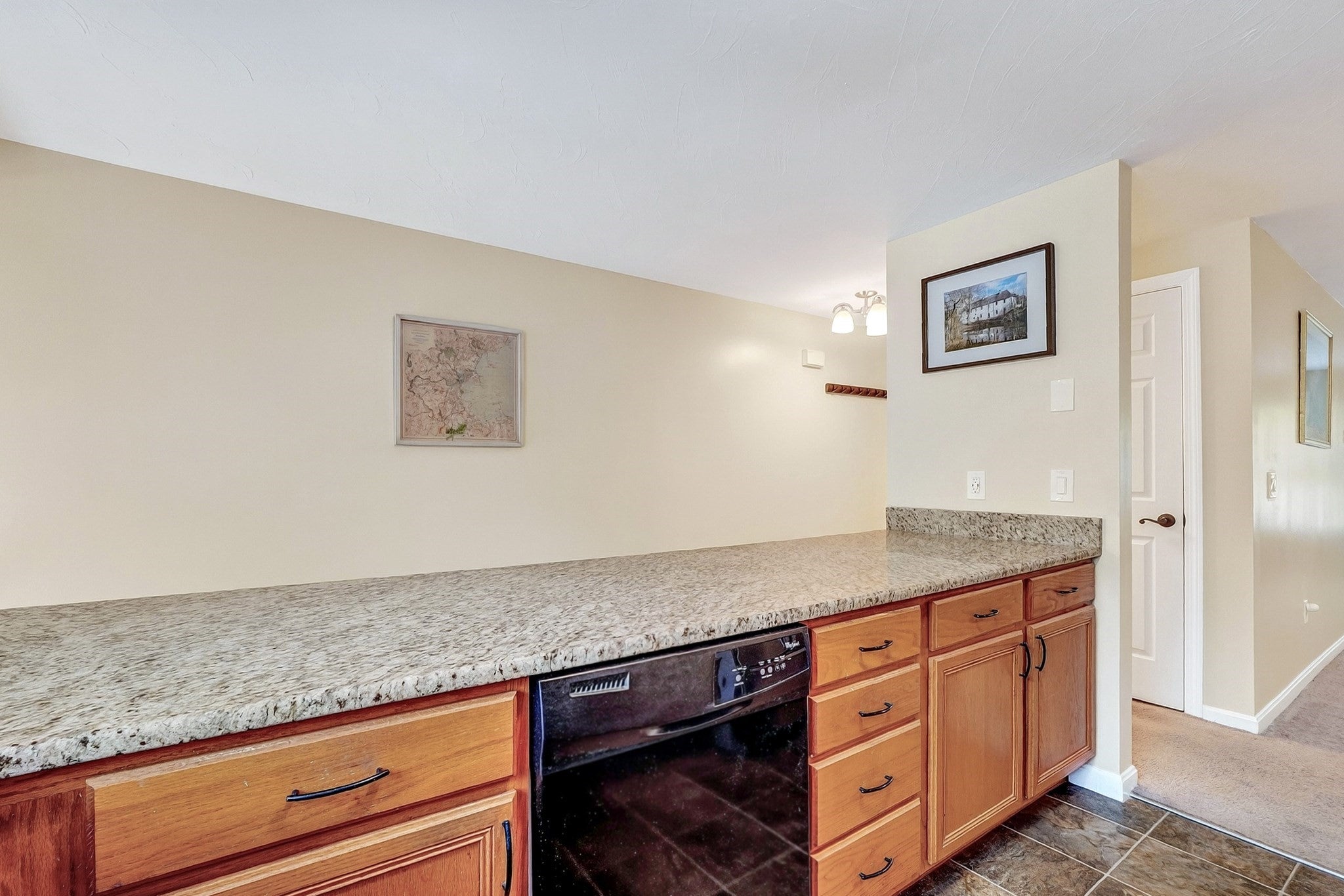 51 Berrington Rd #51, Leominster, MA, 51 Berrington Rd #51, Leominster, MA Photo #5