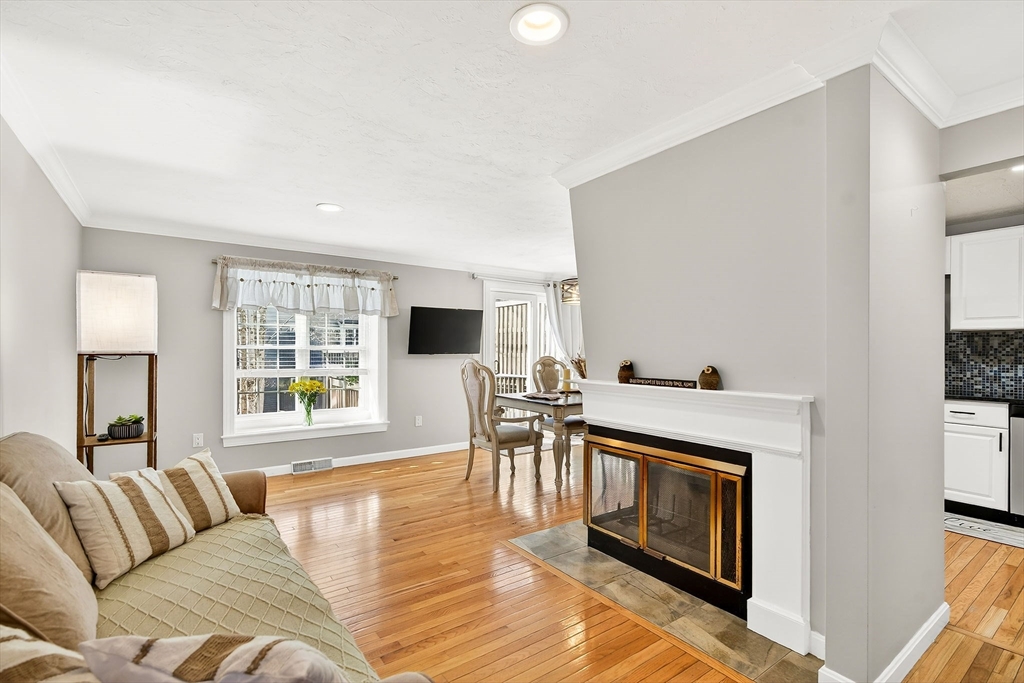 110 Ridgefield Cir C