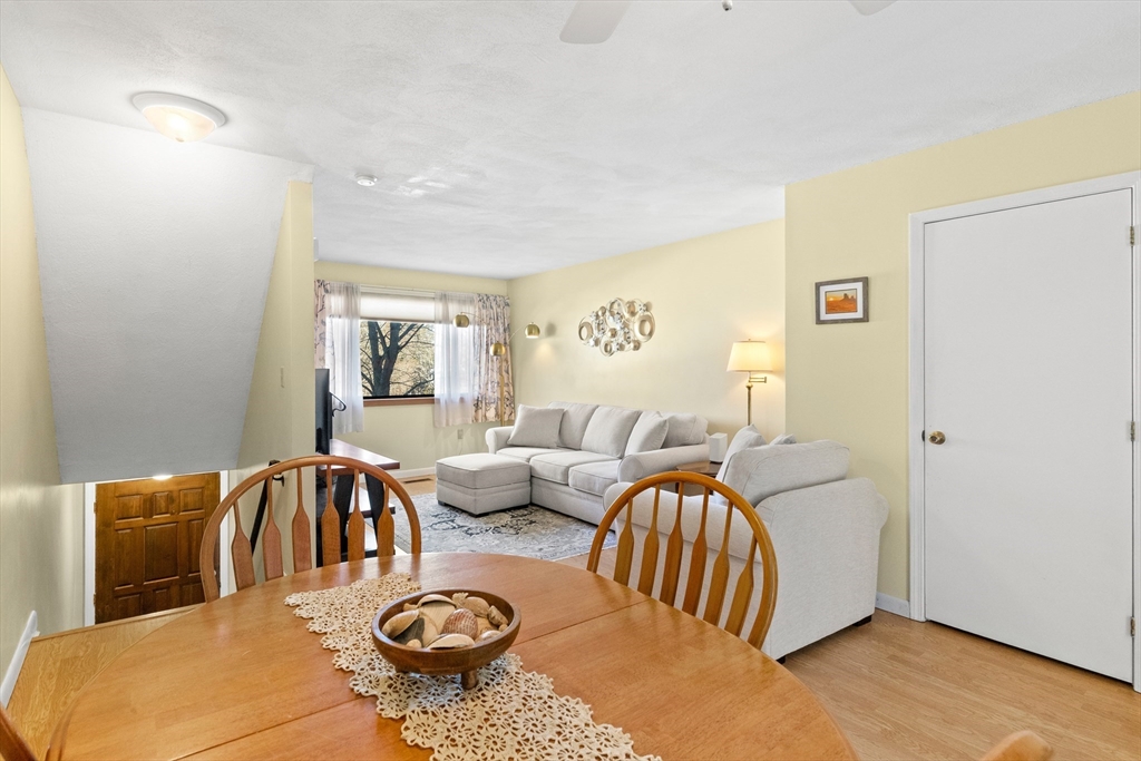 130 Farrwood Dr 130