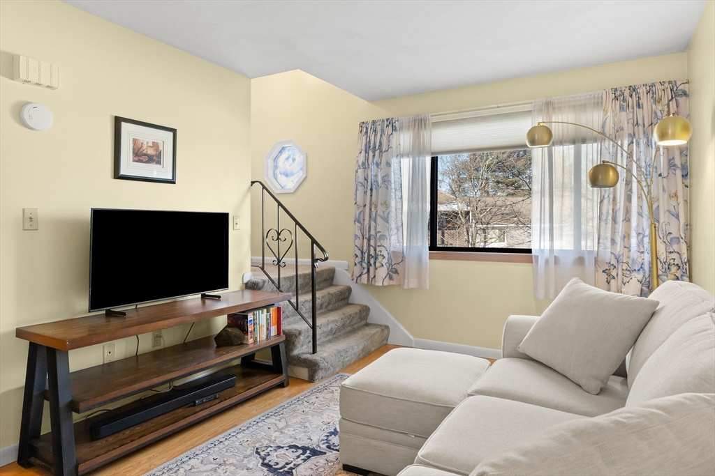 130 Farrwood Dr 130