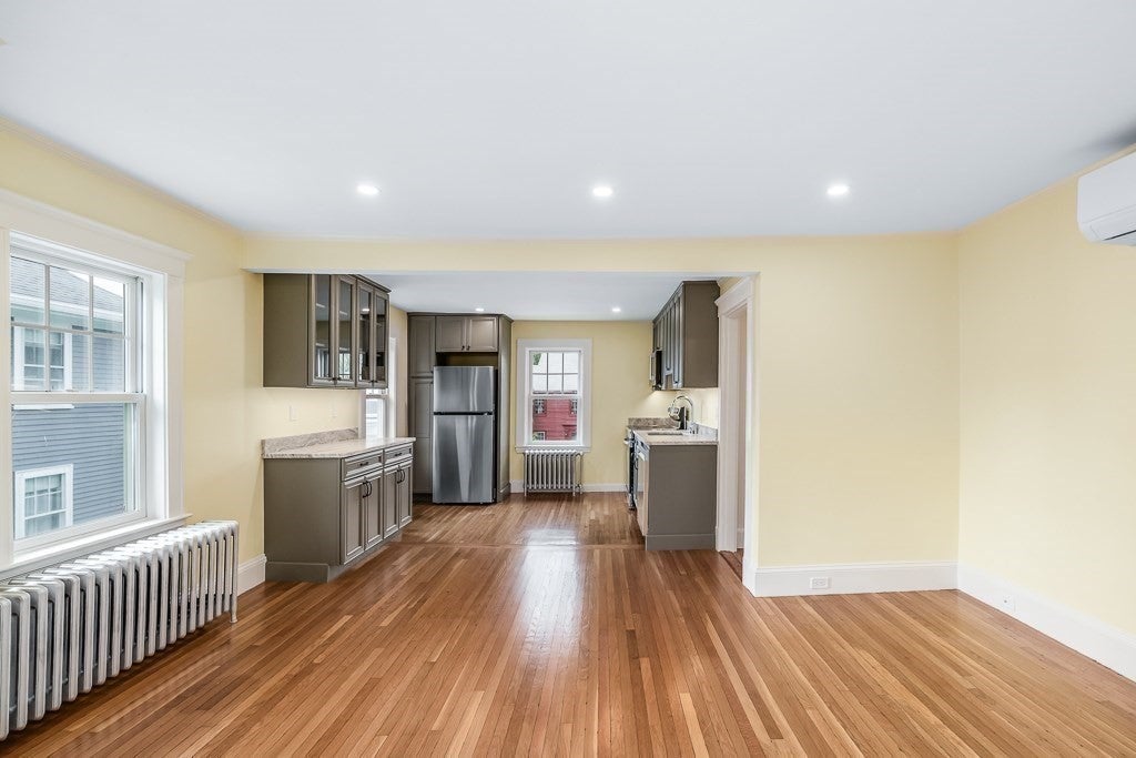 1 East Corning ST 2nd floor, Beverly, MA, 1 East Corning ST 2nd floor, Beverly, MA Photo #5