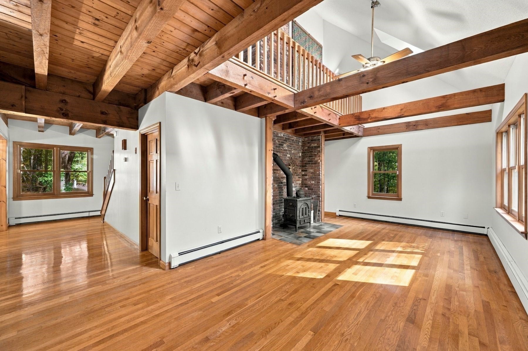 40 Harbor St, Pepperell, MA, 40 Harbor St, Pepperell, MA Photo #8