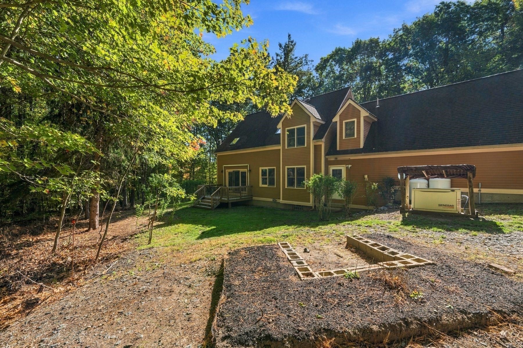 40 Harbor St, Pepperell, MA, 40 Harbor St, Pepperell, MA Photo #4