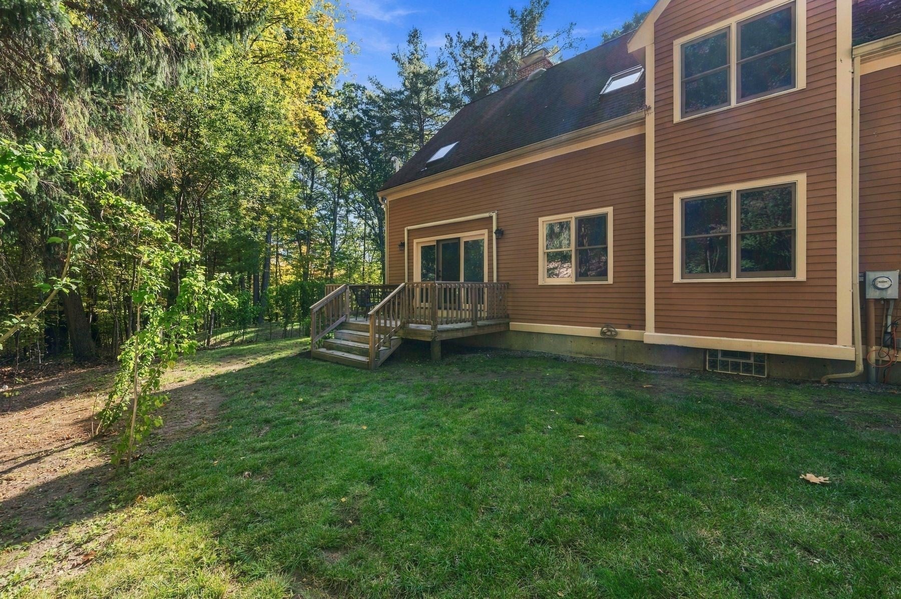 40 Harbor St, Pepperell, MA, 40 Harbor St, Pepperell, MA Photo #3