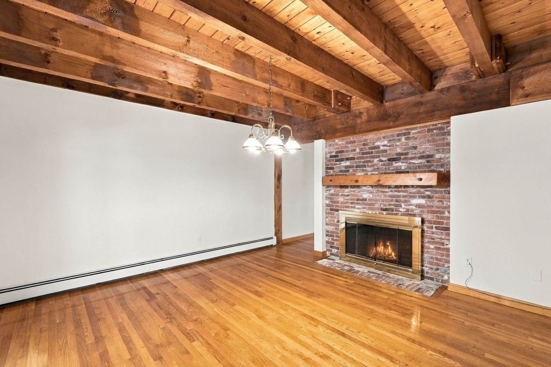 40 Harbor St, Pepperell, MA, 40 Harbor St, Pepperell, MA Photo #15