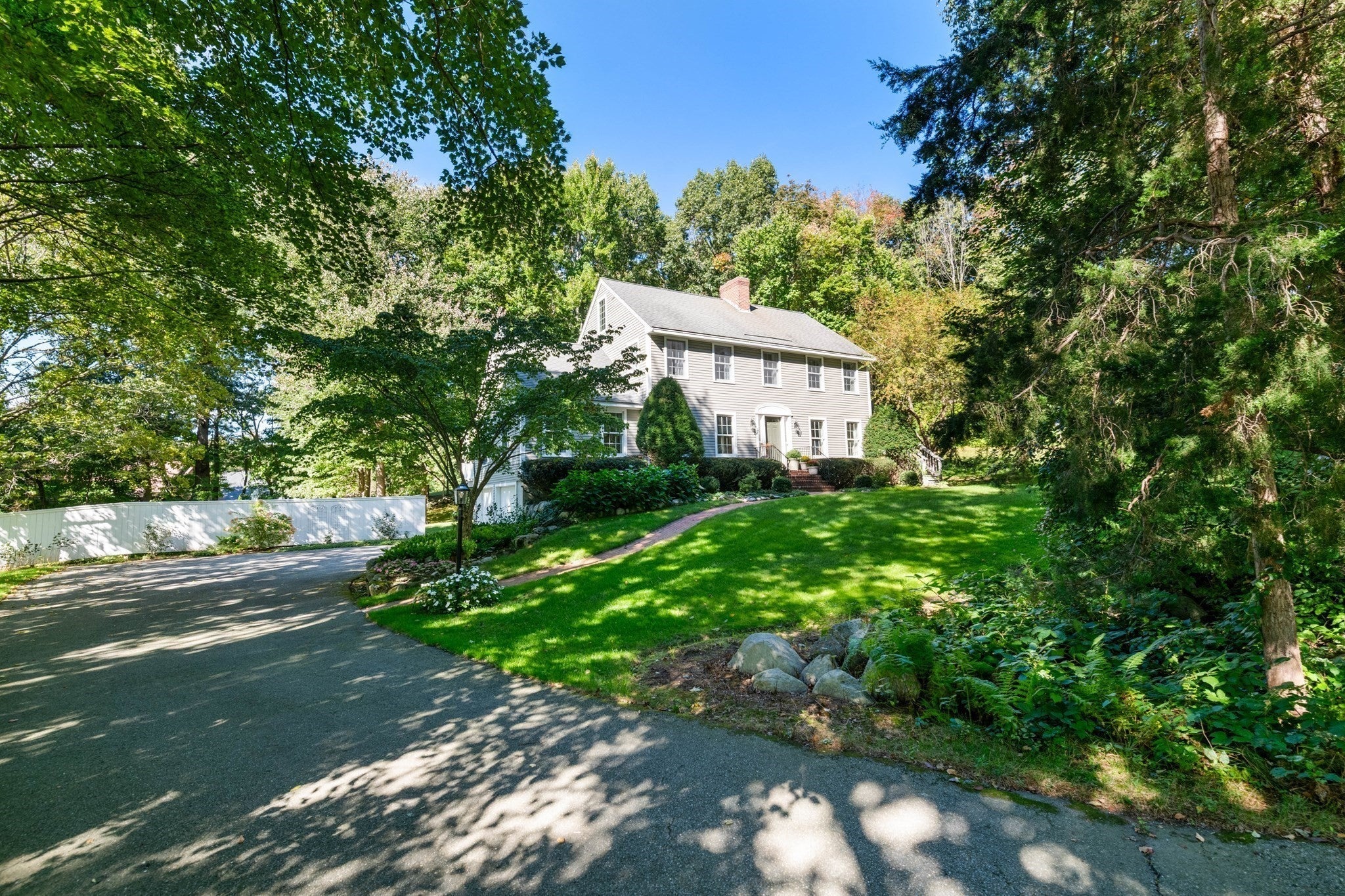 45 Corinthian Dr, Salem, NH, 45 Corinthian Dr, Salem, NH Photo #3