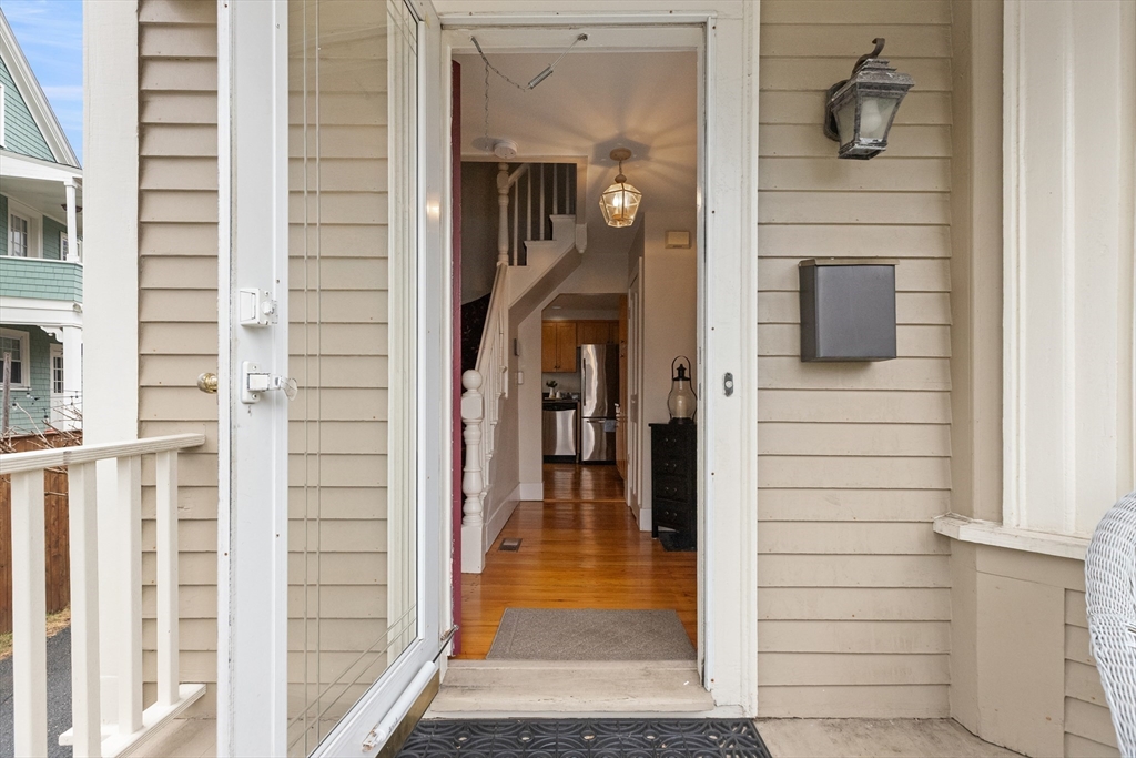 6 Elmwood Rd