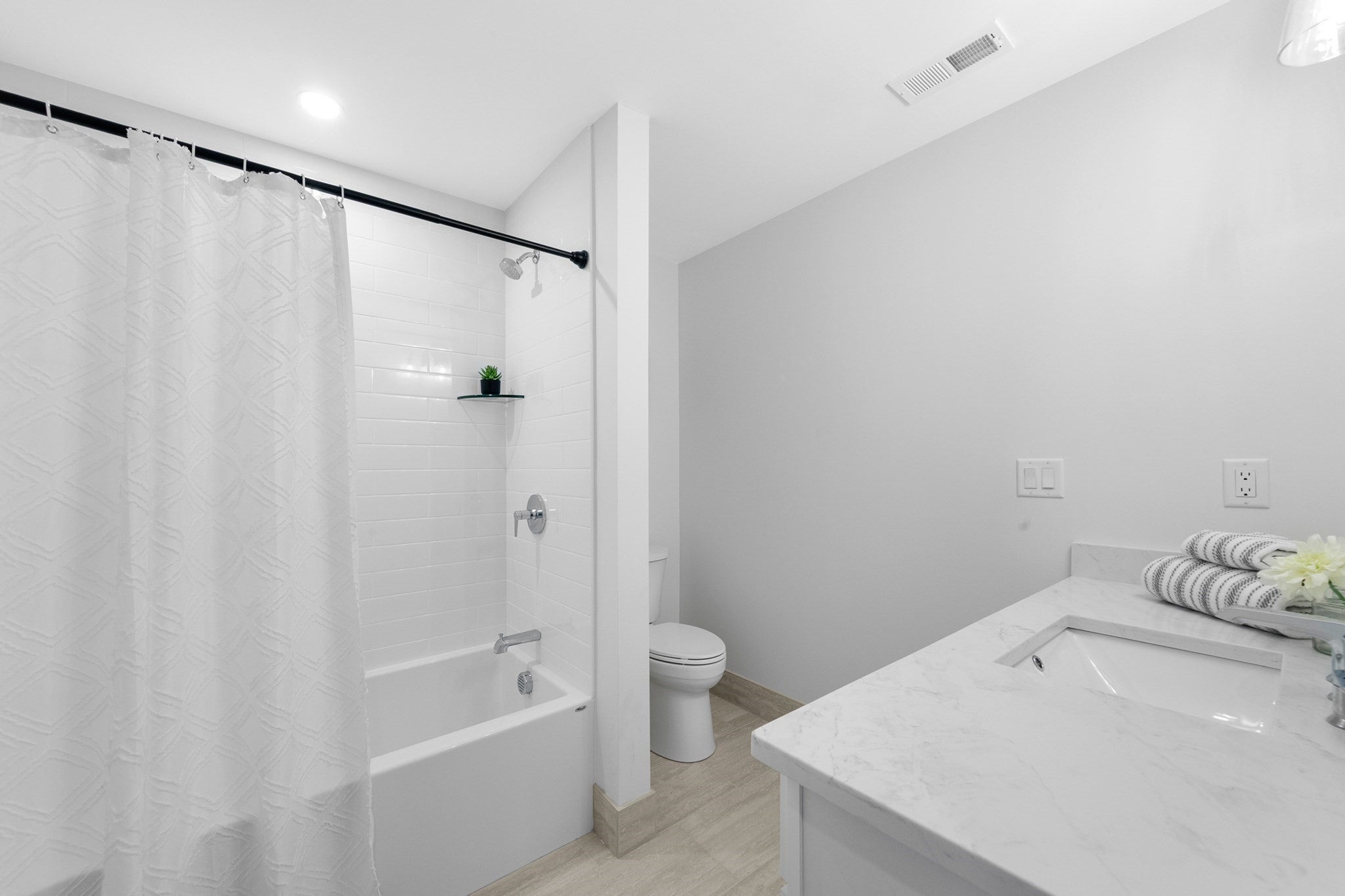 35 School St #35, Woburn, MA, 35 School St #35, Woburn, MA Photo #29