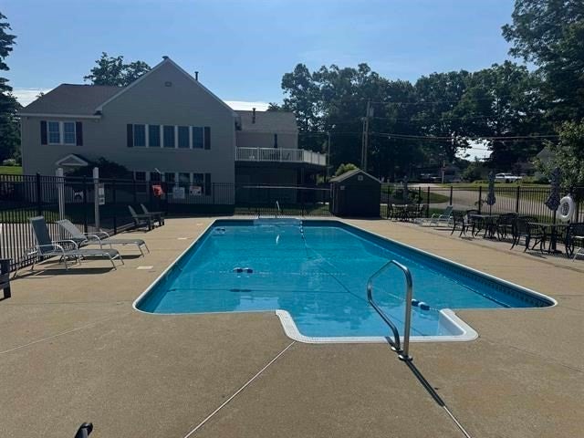 4 Manorcrest
