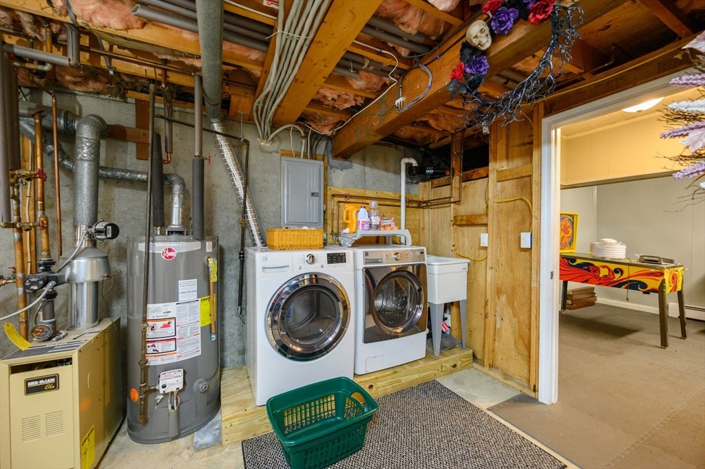 4 Lydon Lane #B1-4, Halifax, MA Photo #17