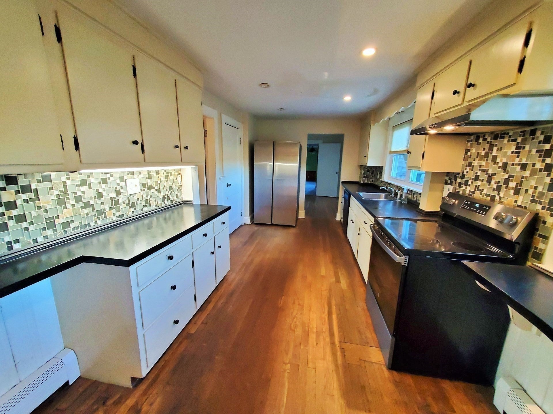 450 Oak St #A, East Bridgewater, MA, 450 Oak St #A, East Bridgewater, MA Photo #4