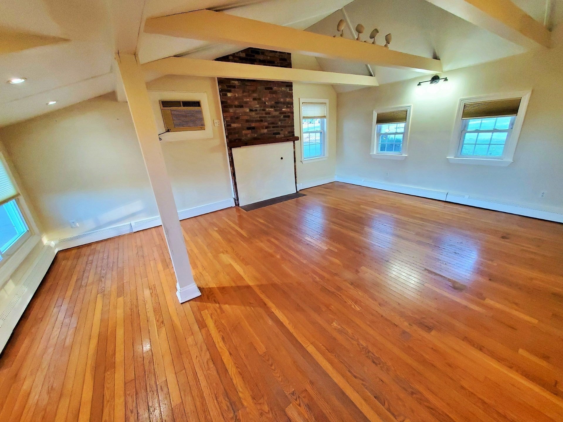 450 Oak St #A, East Bridgewater, MA, 450 Oak St #A, East Bridgewater, MA Photo #3