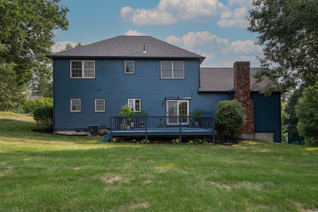 23 Summerfield Rd