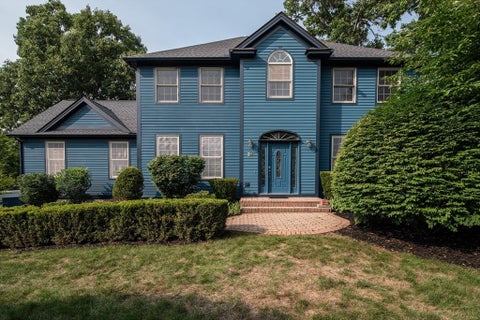 Photo of 23 Summerfield Rd, Amherst, MA 01002 (MLS # 73550658)