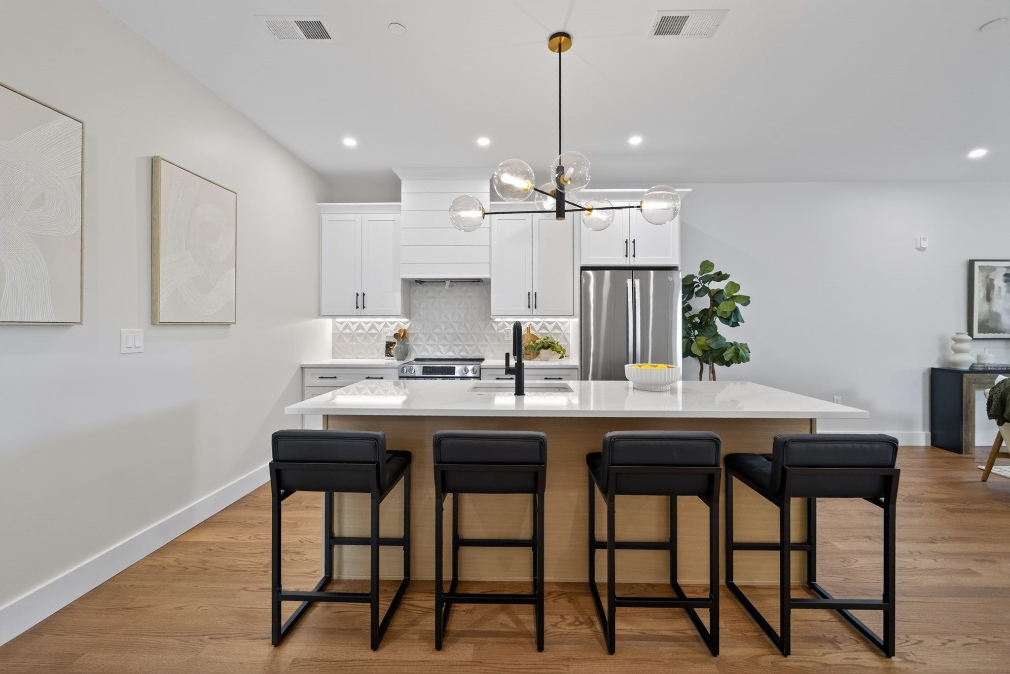 2 Readfield Place