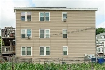 73 Hamilton St, Boston, MA Photo #8