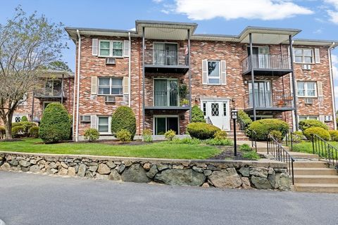 21 Pine St E Canton MA 02021