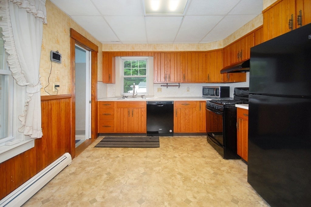 10 Brook St, Ayer, MA Photo #11