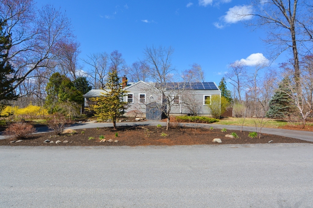 41 Flint Rd
