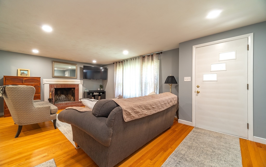 46 Wildwood Ave
