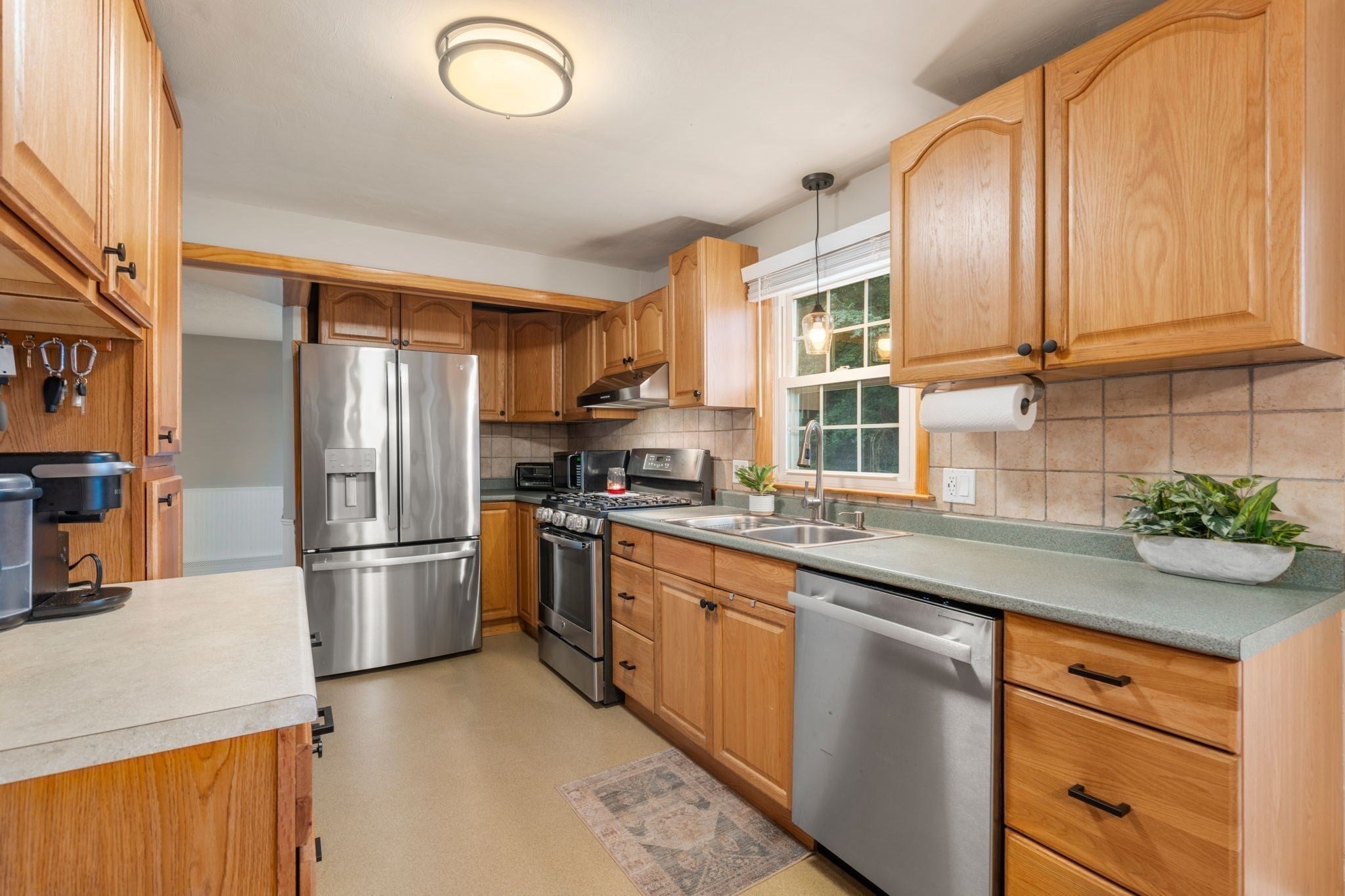 38 Grandview Drive, Westfield, MA, 38 Grandview Drive, Westfield, MA Photo #11