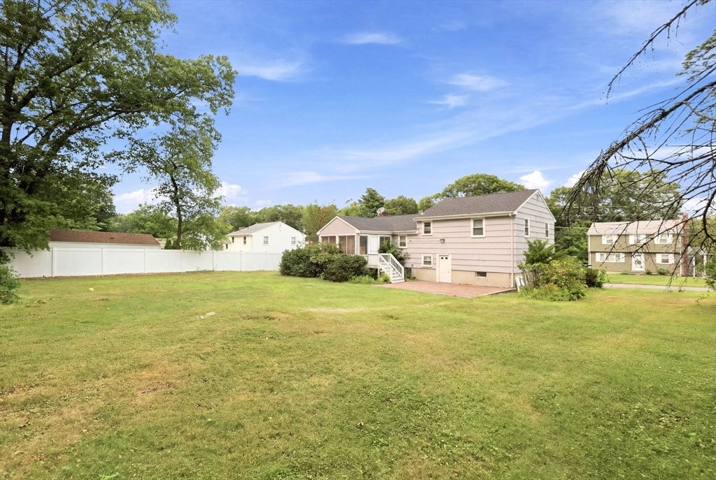 92 Dean Rd, Stoughton, MA, 92 Dean Rd, Stoughton, MA Photo #34