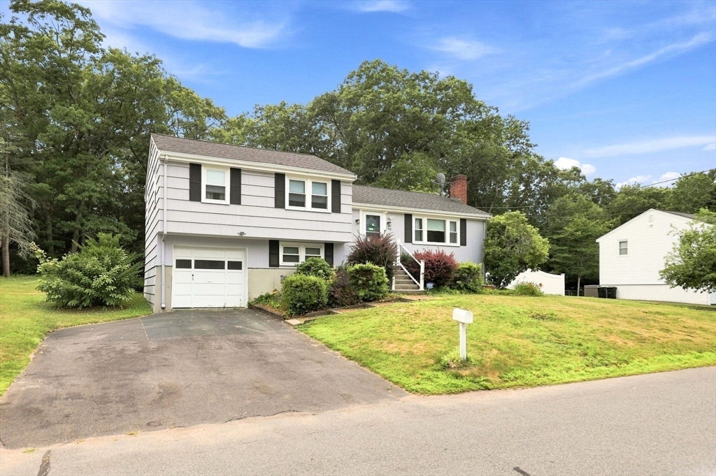 92 Dean Rd, Stoughton, MA, 92 Dean Rd, Stoughton, MA Photo #33