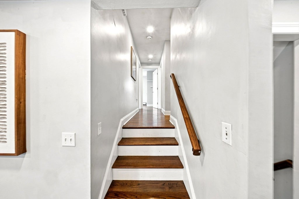 92 Dean Rd, Stoughton, MA, 92 Dean Rd, Stoughton, MA Photo #25