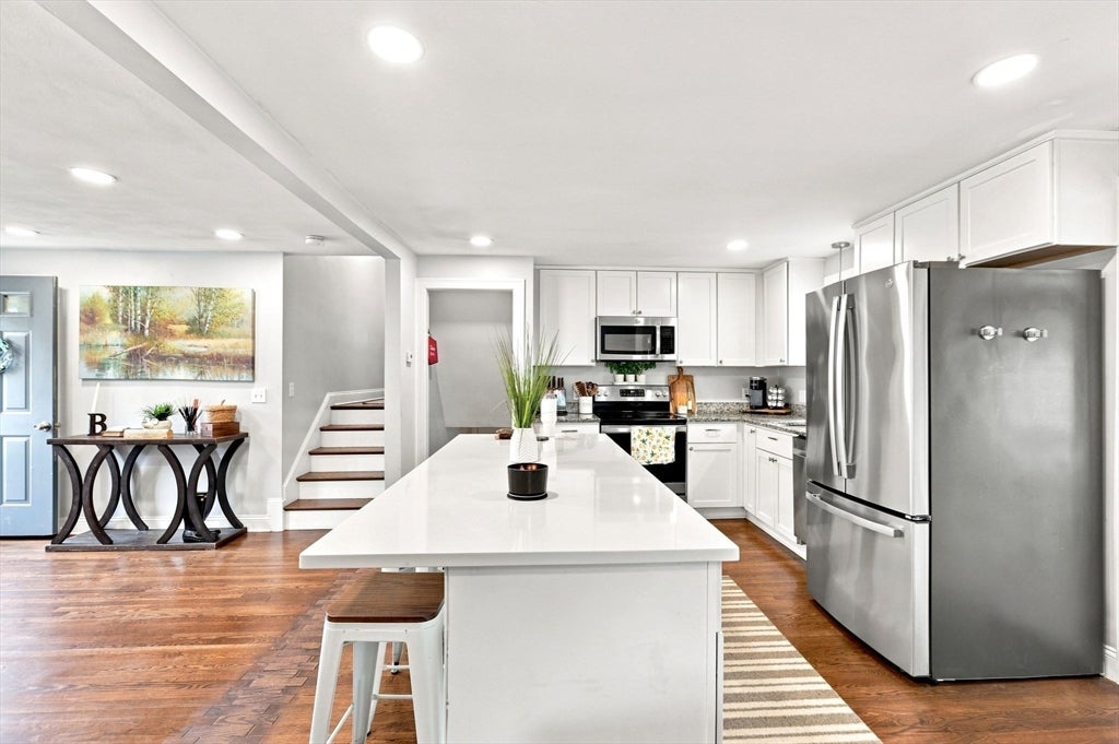92 Dean Rd, Stoughton, MA, 92 Dean Rd, Stoughton, MA Photo #9