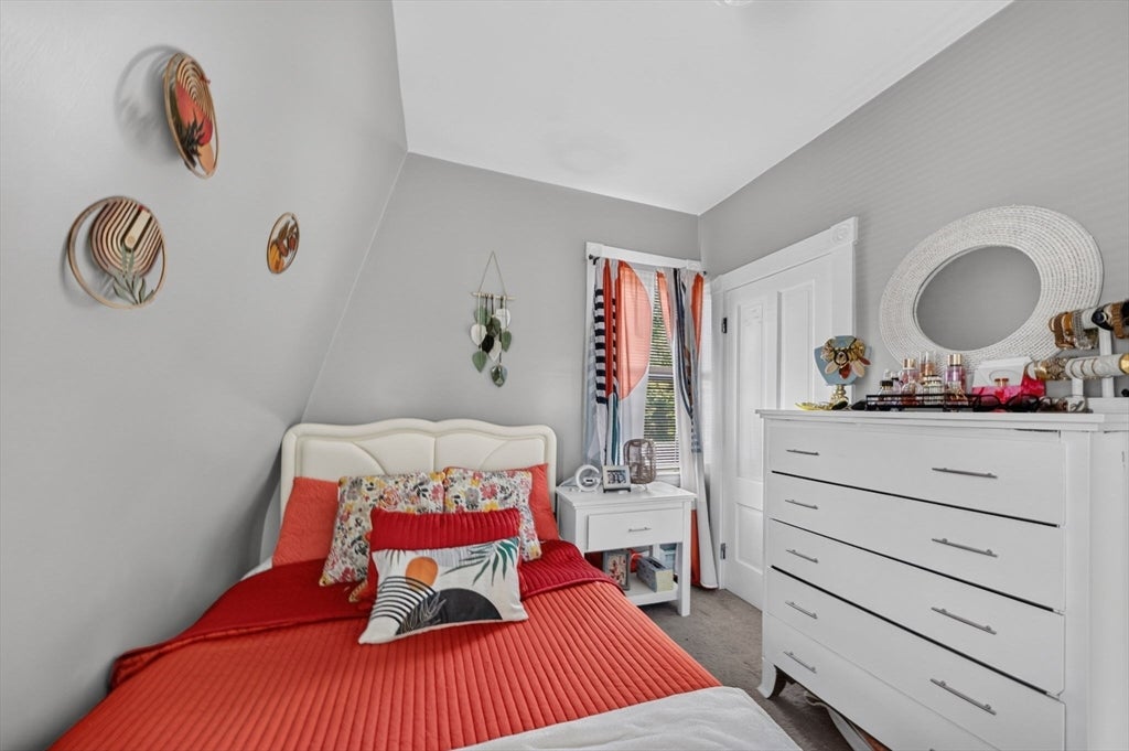 216 Cedar Street, New Bedford, MA Photo #31