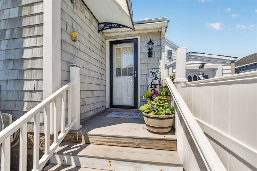 216 Cedar Street, New Bedford, MA Photo #33