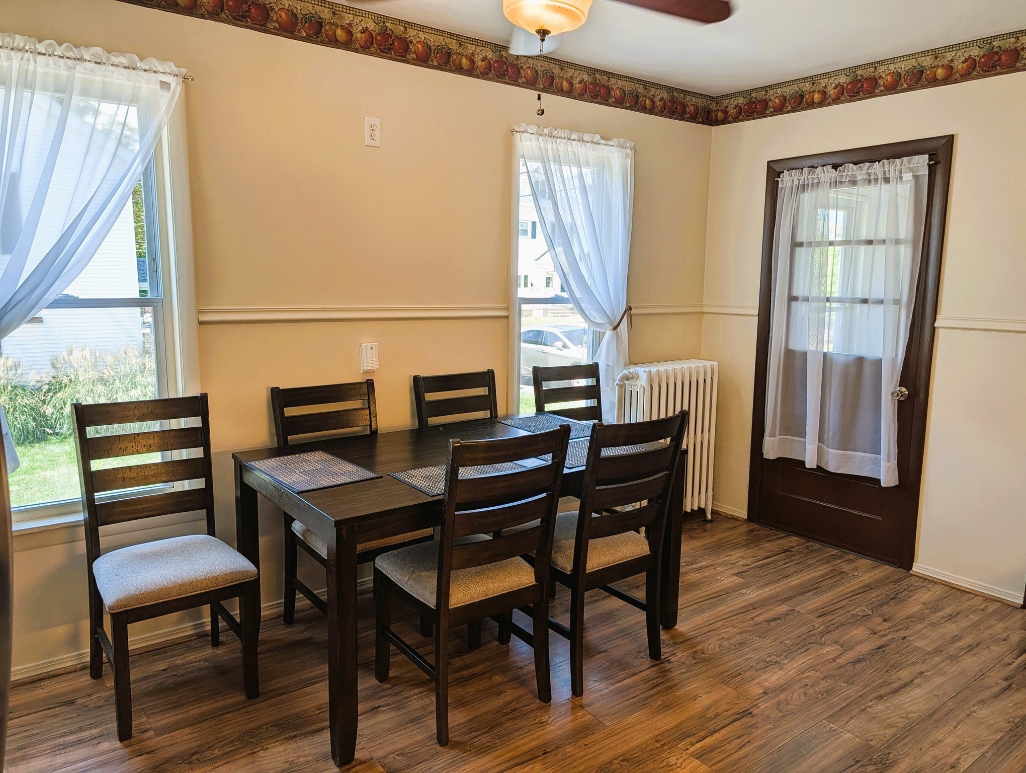 27 South Street, South Hadley, MA Photo #11