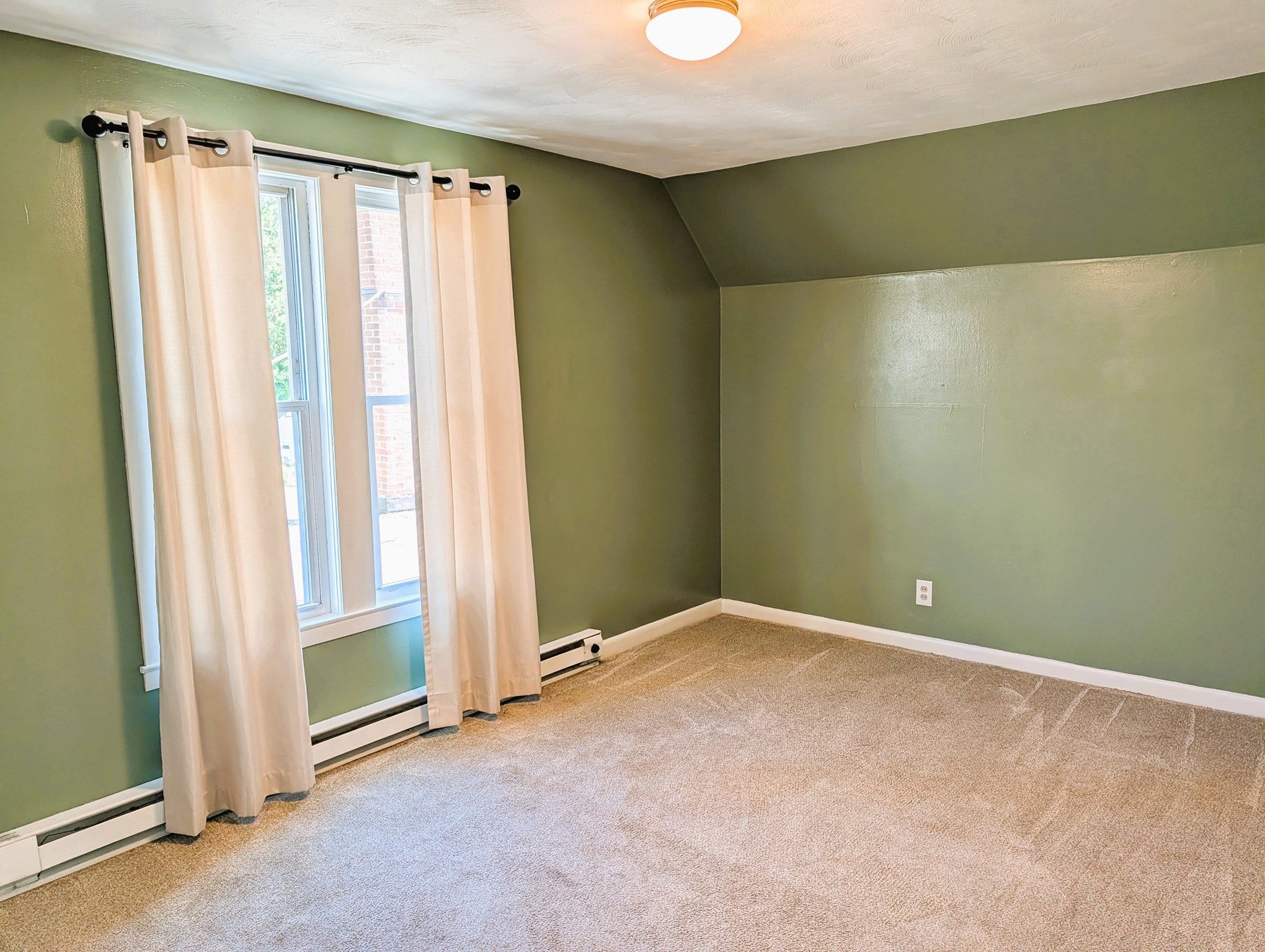 27 South Street, South Hadley, MA Photo #18