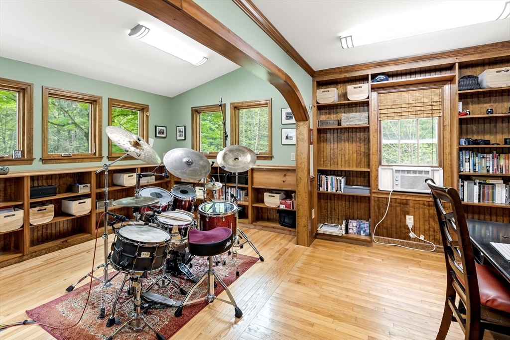 591 Kennedy Road, Northampton, MA, 591 Kennedy Road, Northampton, MA Photo #23