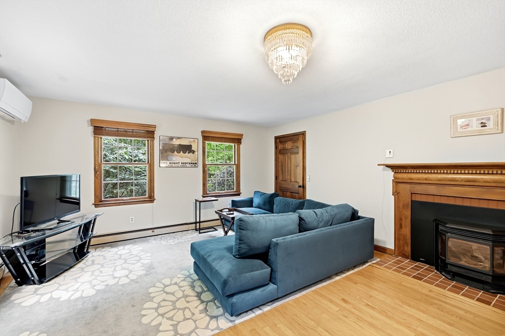 591 Kennedy Road, Northampton, MA, 591 Kennedy Road, Northampton, MA Photo #19