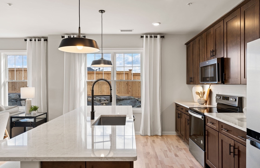 6 Stratton Drive 307