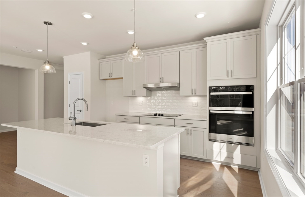 6 Stratton Drive 307