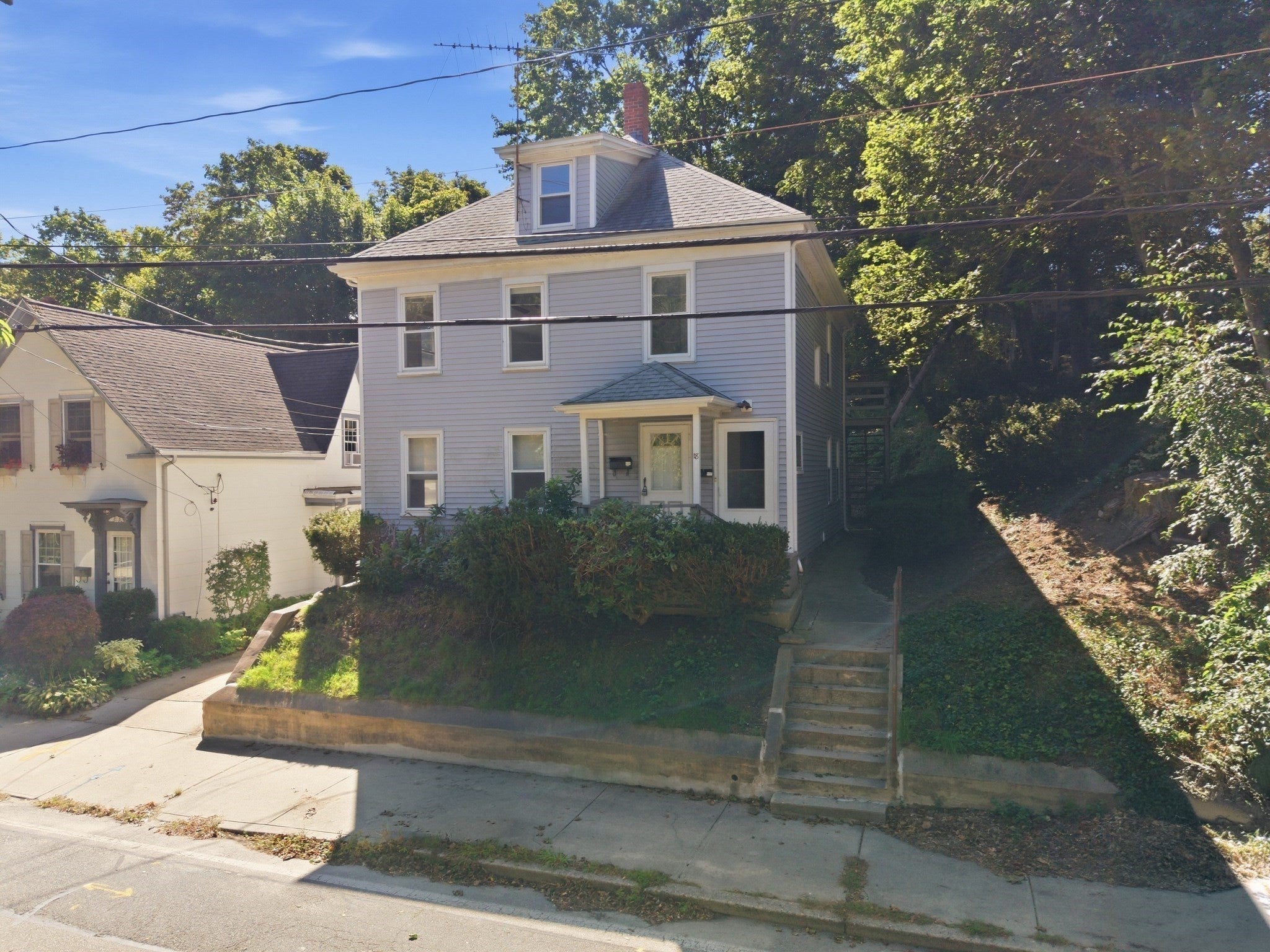 18 Oak St.