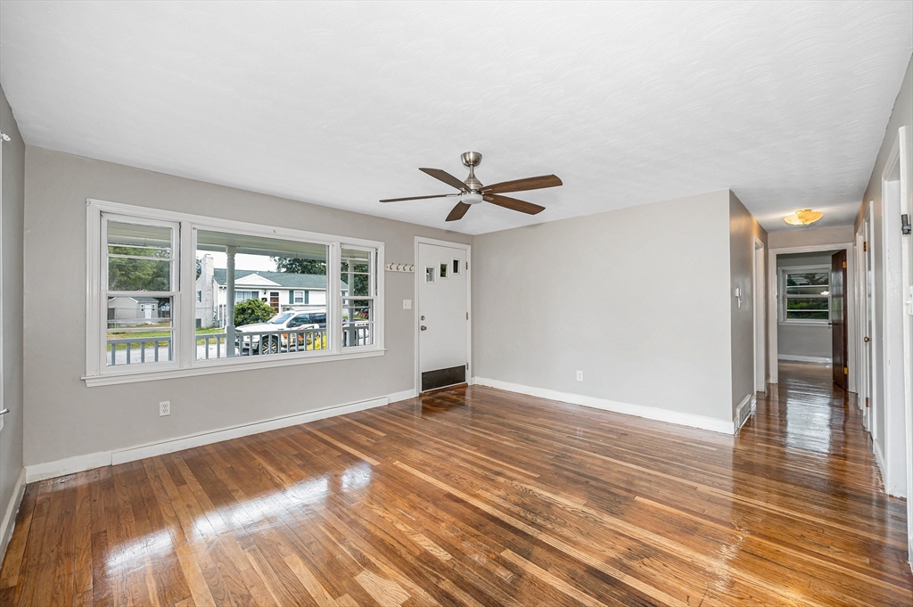 57 Glenmere St
