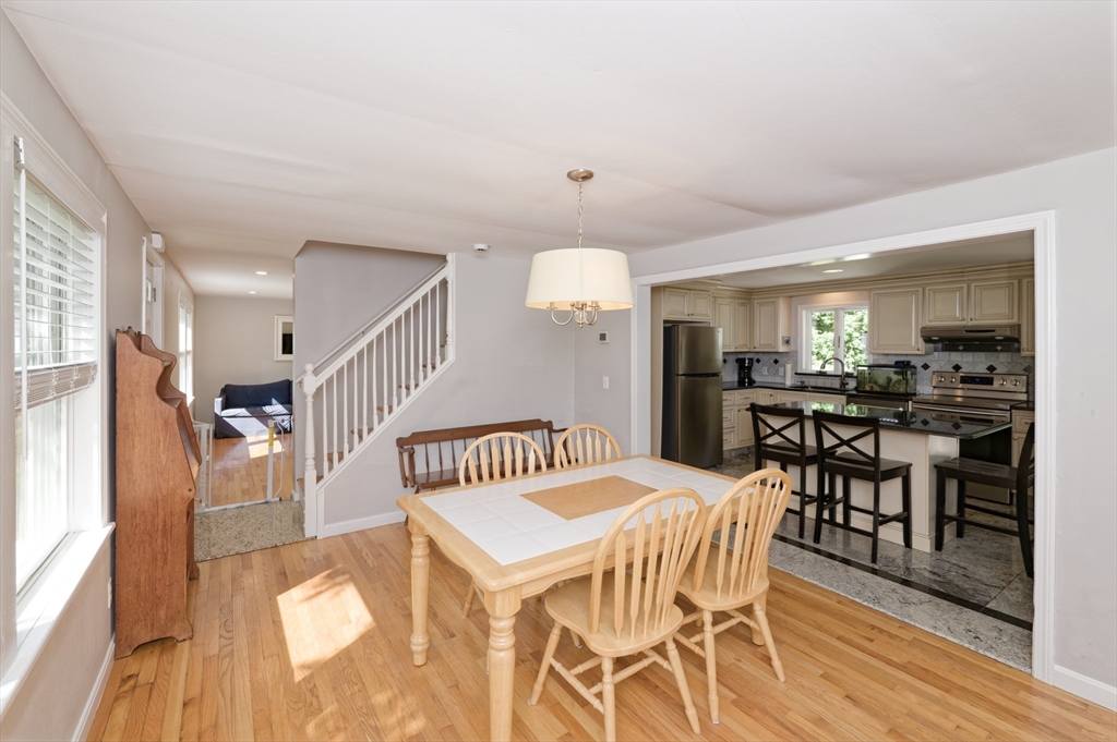 24 Woodland Rd