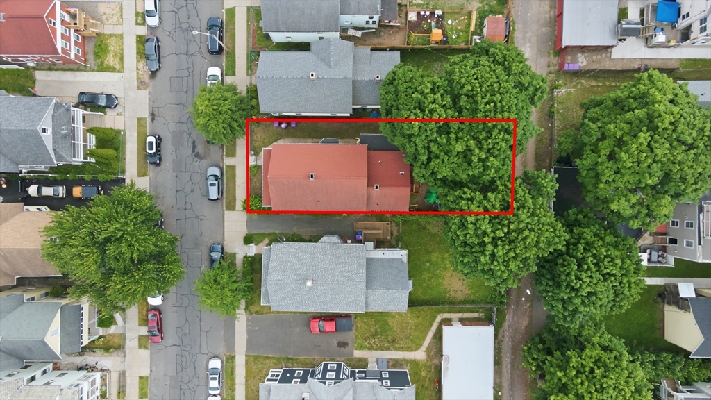 133 Oak St