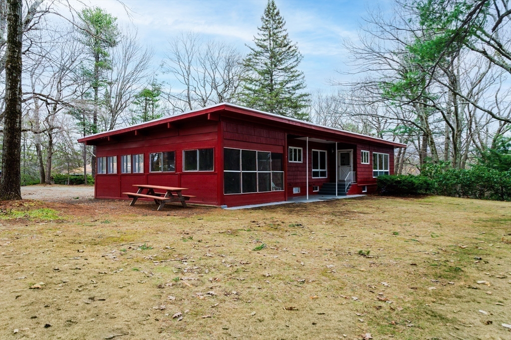 12 Lakewood Park Road