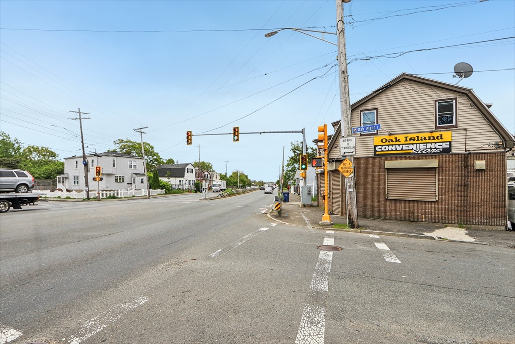 831 North Shore Road