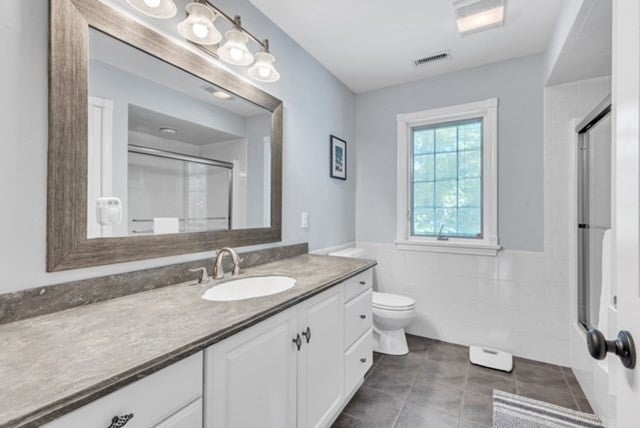 17 Wellington Drive, East Longmeadow, MA, 17 Wellington Drive, East Longmeadow, MA Photo #18