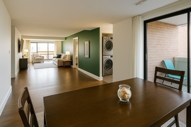 96 Old Colony Ave 268