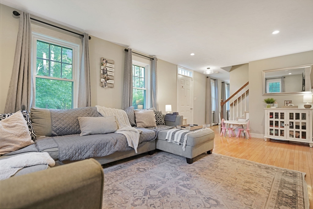 4 Rebecca Drive