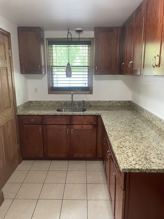 80 Gladeside AVE #1, Boston, MA Photo #2