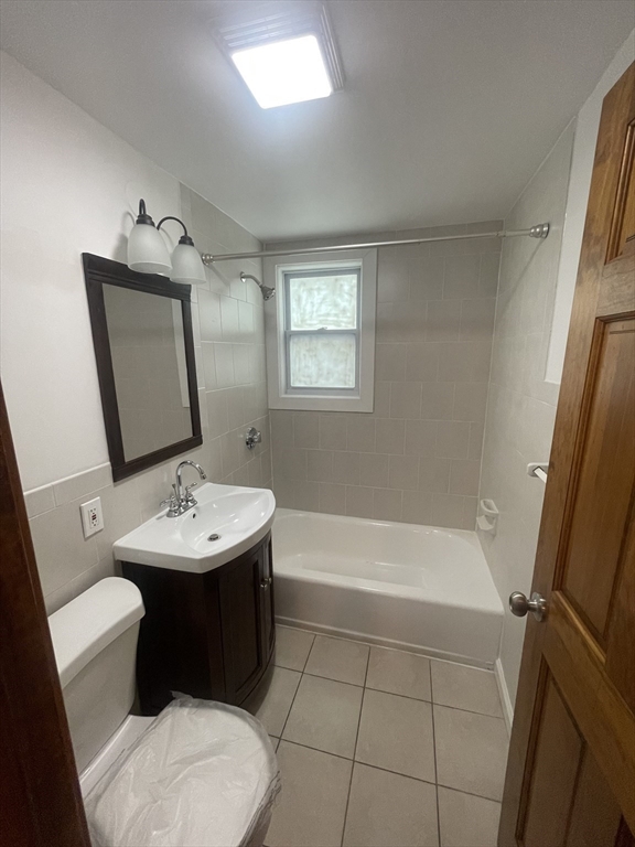 80 Gladeside AVE #1, Boston, MA Photo #6