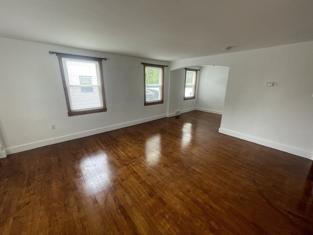 80 Gladeside AVE #1, Boston, MA Photo #7